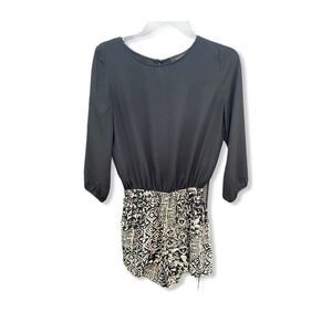 Kaitlyn Shorts Romper‎